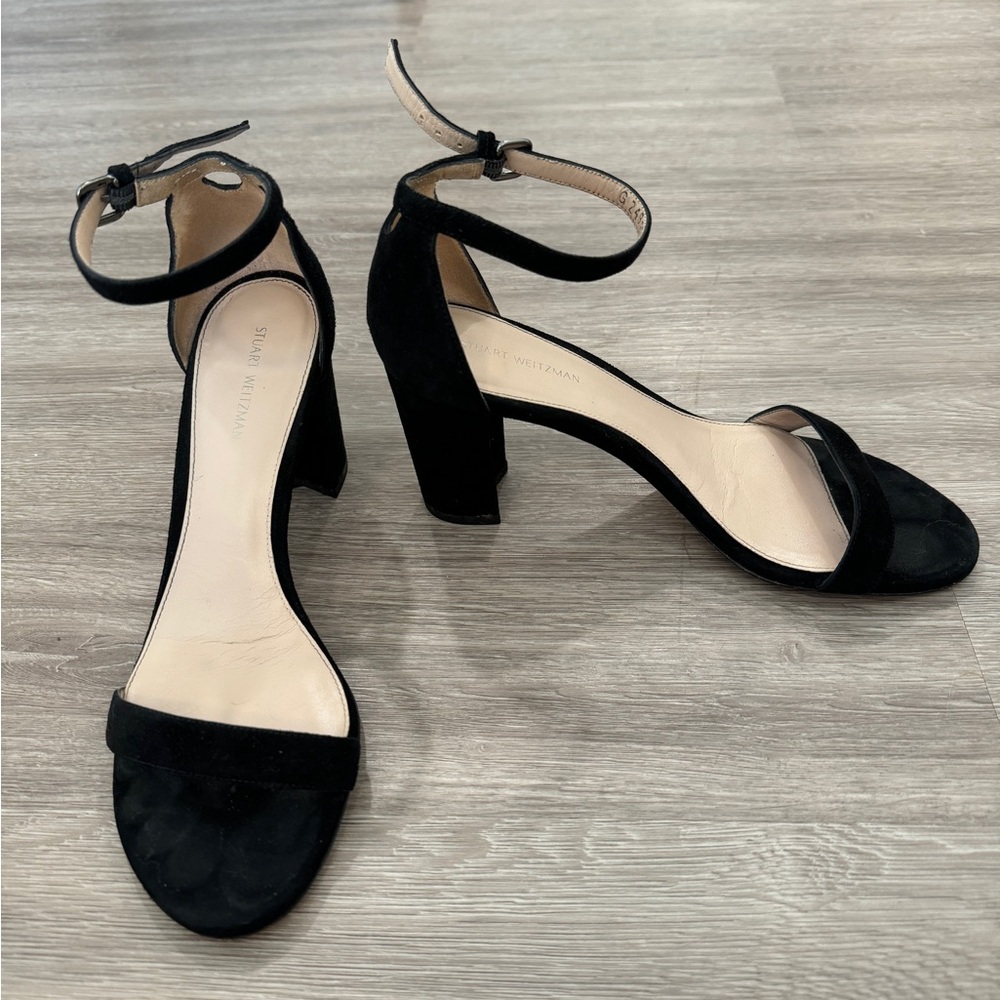 Stuart Weitzman Nearly Nude Sandals Black Suede Size 7M